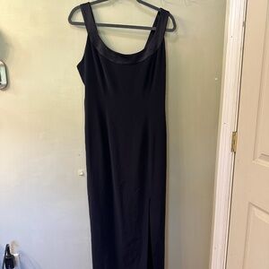 Tahari navy  dress with satin neckline